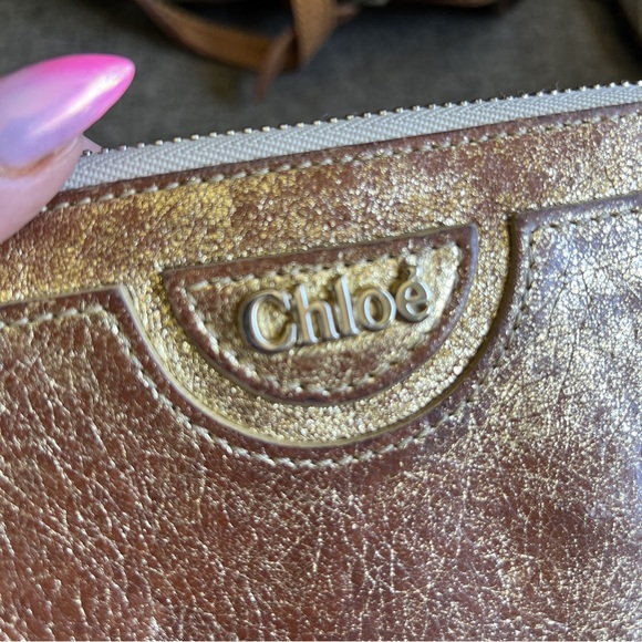 EUC CHLOE ZIP AROUND LONG WALLET💋 - Picture 6 of 13